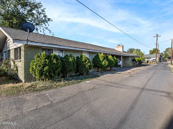 420 N Chestnut St, Toppenish, WA 98948