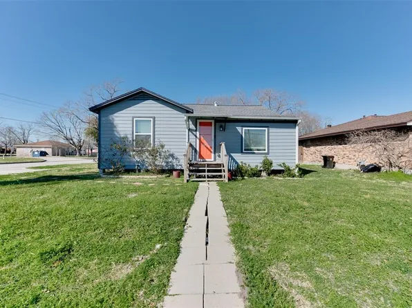 1301 N Logan Street, Texas City, TX 77590