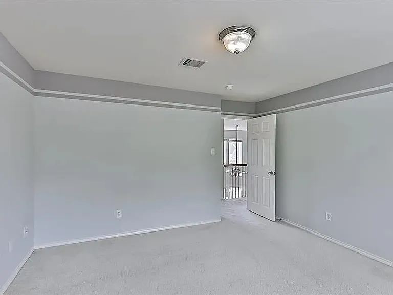 13002 Misty Bay Ln — Photo 26