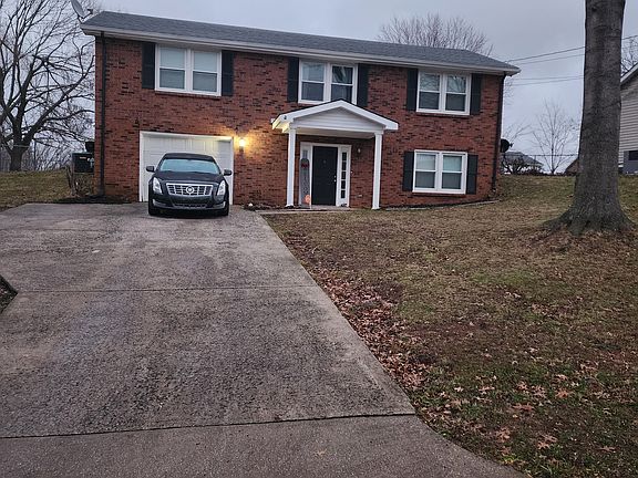 5th image of 1787 Forrestdale Dr