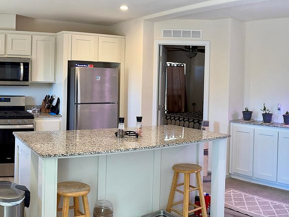 2nd image of 206 Sweetwater Dr