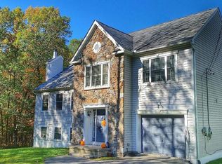 109 Silver Ct, Milford, PA 18337