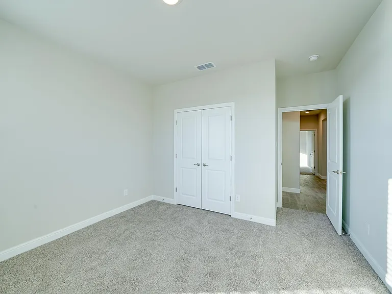 509 Dunmore Dr — Photo 13