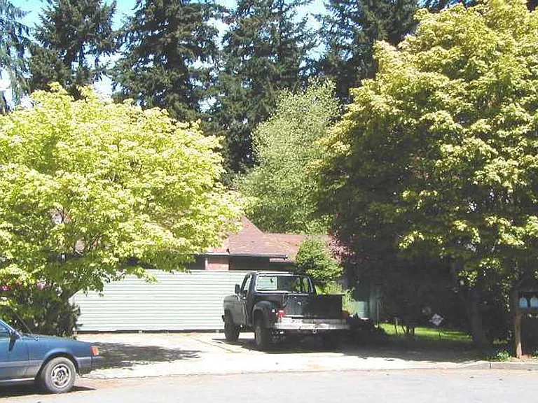 14306 NE 14th Cir — Photo 1