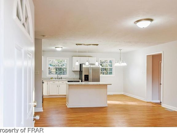 5th image of 805 McLamb Dr
