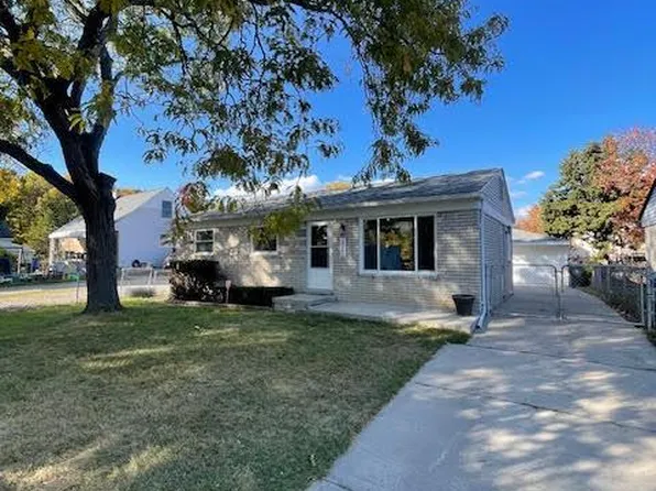 20201 Colman St, Clinton Township, MI 48035