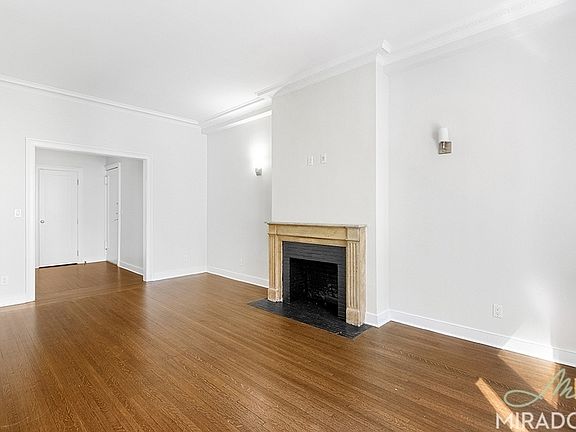 2nd image of 103 E 86th St APT 10D
