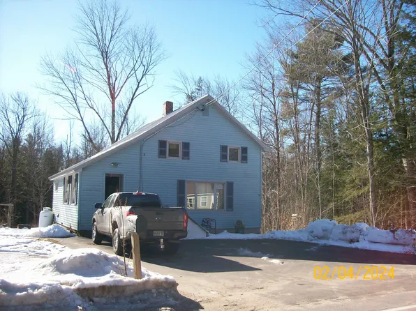 721 PARKER FARM RD Road, Buxton, ME 04093