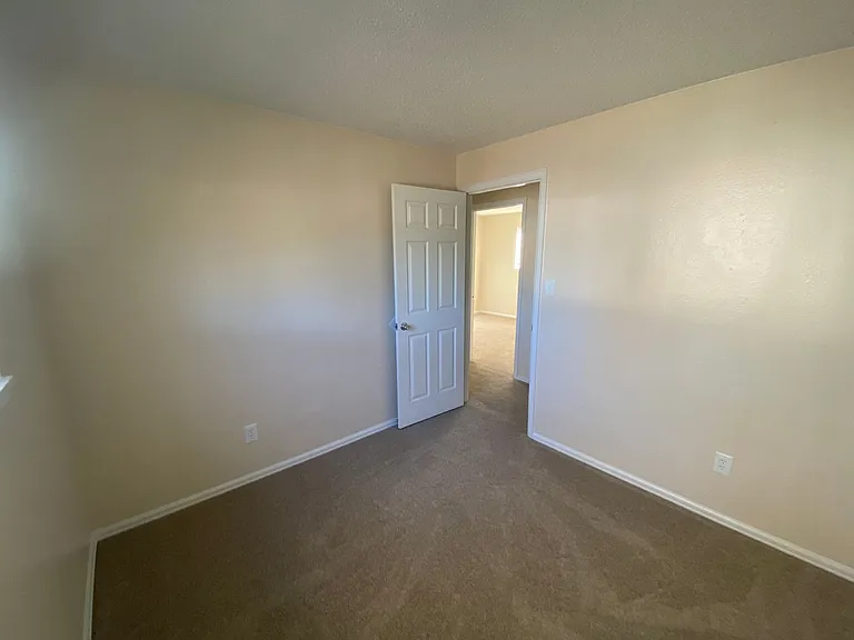 1177 Mount Werner Ter — Photo 15