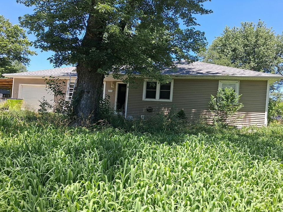 1st image of 2806 Wesley Ct