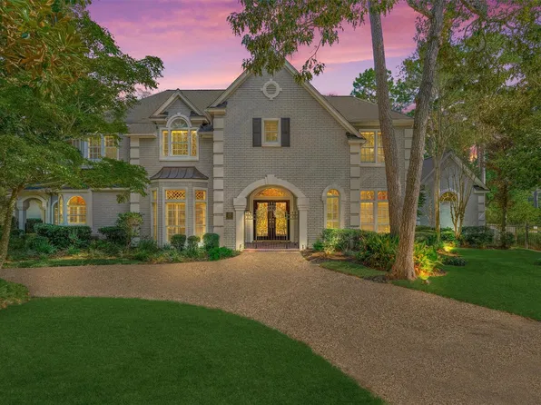 26 N Brokenfern Dr, Spring, TX 77380