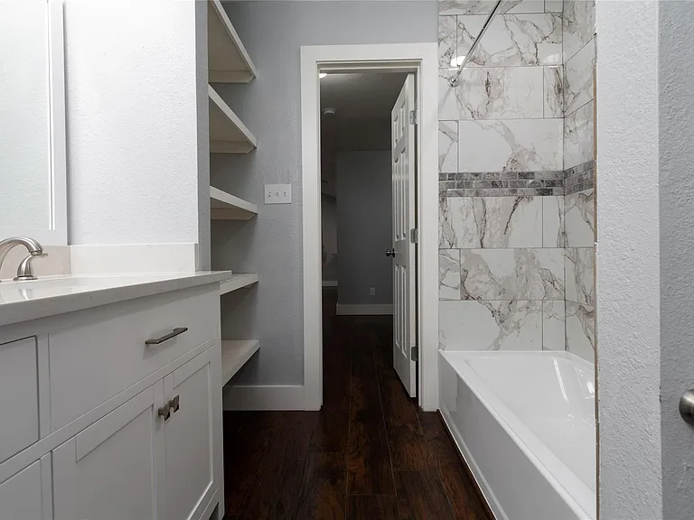 1005 George St — Photo 21