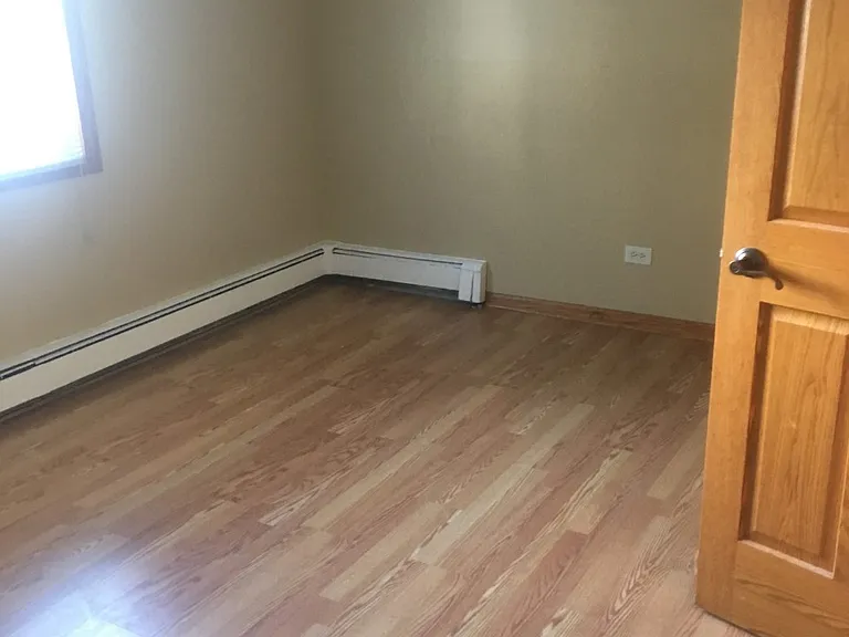 10300 Ridgeland Ave — Photo 1