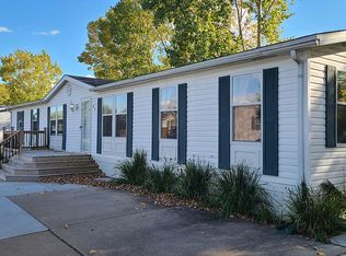 33151 Fort Rd #31, Rockwood, MI 48173