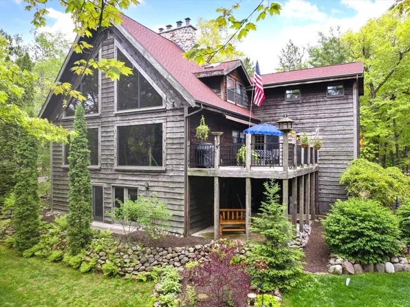 4901 Spirea Rd, Oconto, WI 54153