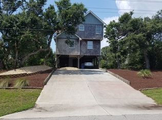 10519 Old Coast Guard Rd, Emerald Isle, NC 28594