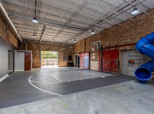 201 Price Rd APT 127, Lexington, KY 40511