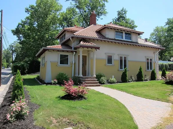 35 Harrison Ave, Highland Park, NJ 08904