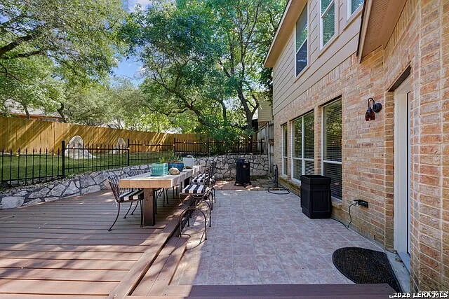 614 Cypress Trl — Photo 20