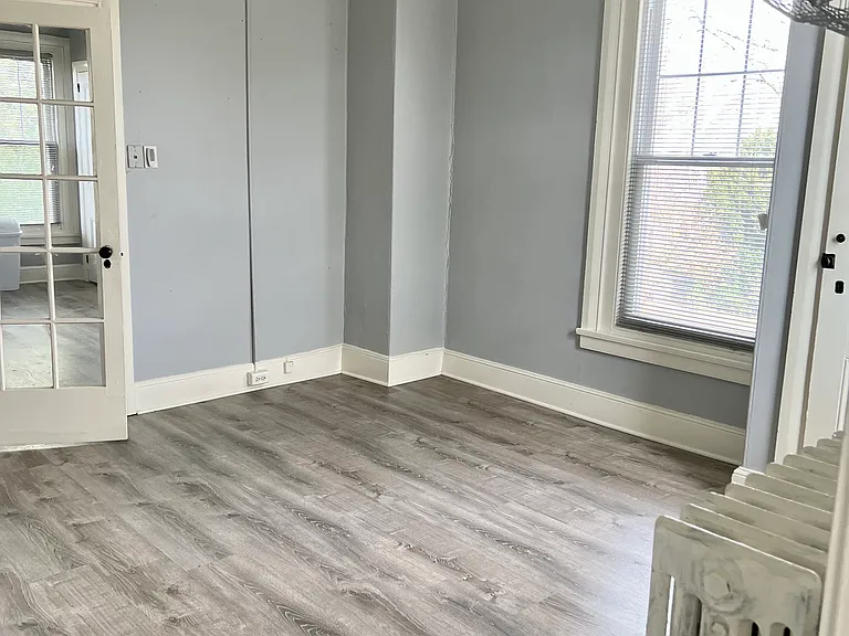 117 Maple Ln #M4 — Photo 6