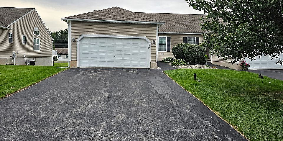 1st image of 5114 Constitution Ln