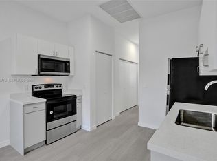 1567 NW 1st St #2, Miami, FL 33125