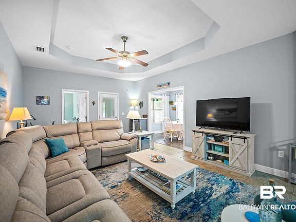 4th image of 16089 Mansion St