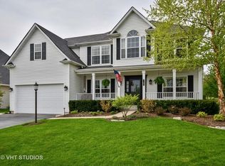 635 Independence Ave, Elburn, IL 60119