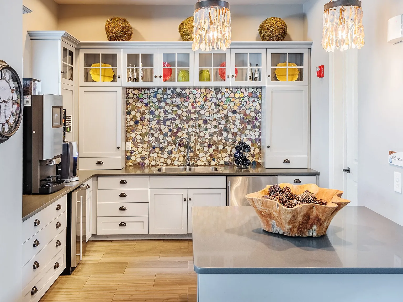 Windward Long Point Apartments — Photo 4