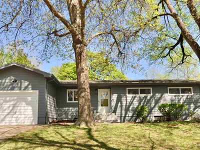 414 Oakdale Dr, Manhattan, KS, 66502