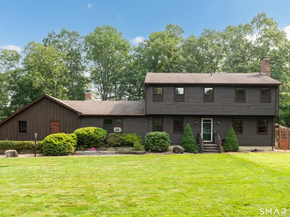 289 South Hoop Pole Road, Guilford, CT 06437