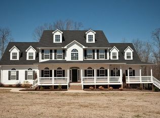 209 Sitton Rd, Powdersville, SC 29642