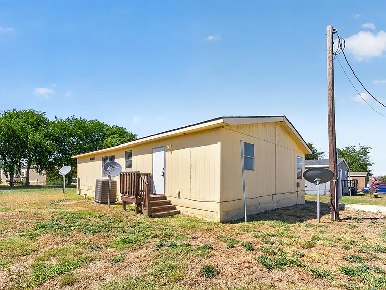 1341 Flying L Ln #16 — Photo 16