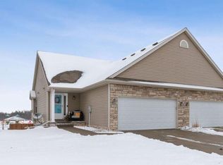 824 SW Springfield Dr, Ankeny, IA 50023