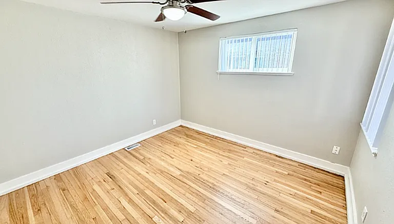 Bright and airy room