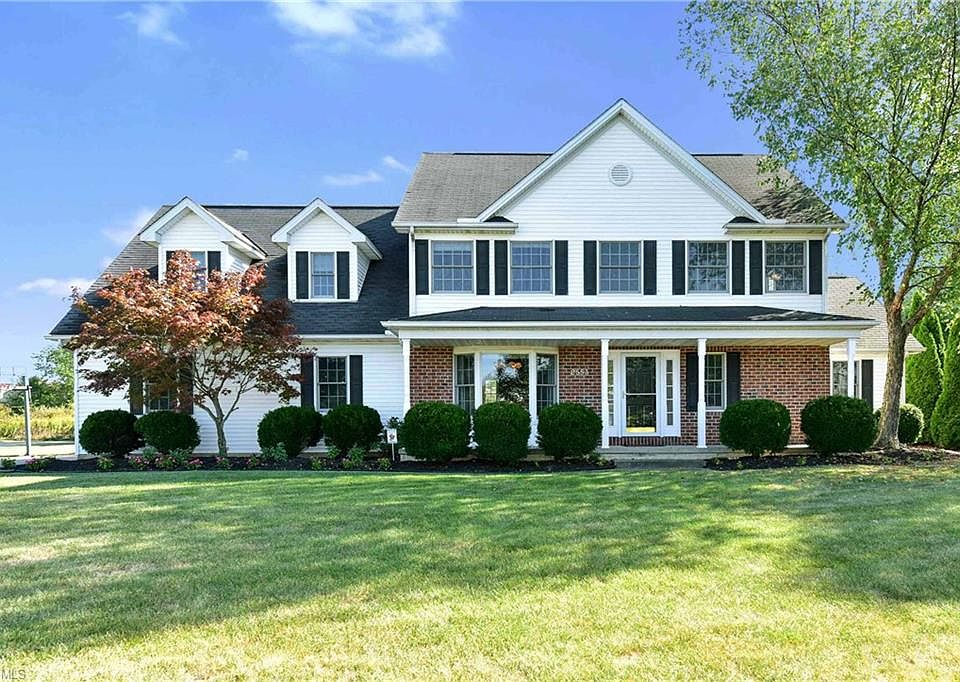 1st image of 2553 Stonefield Dr