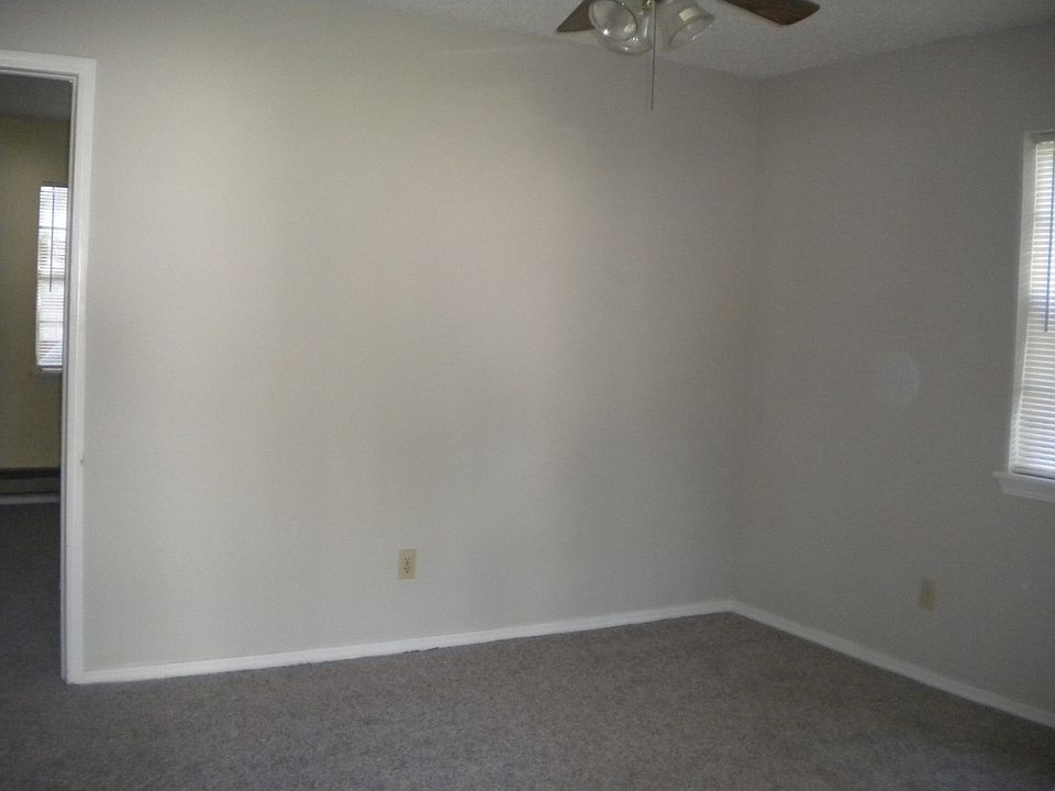 1st image of 3710 1/2 N Beaver Ave