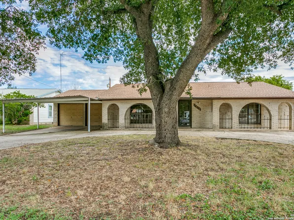 8214 CAMPOBELLO DR, San Antonio, TX 78218