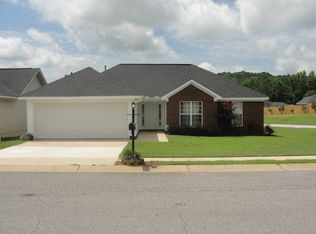 4751 Cambridge Dr, Northport, AL 35473