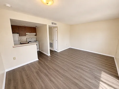 Floor plan 7