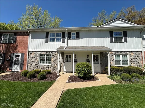 19706 Lorain Rd, Cleveland, OH 44126