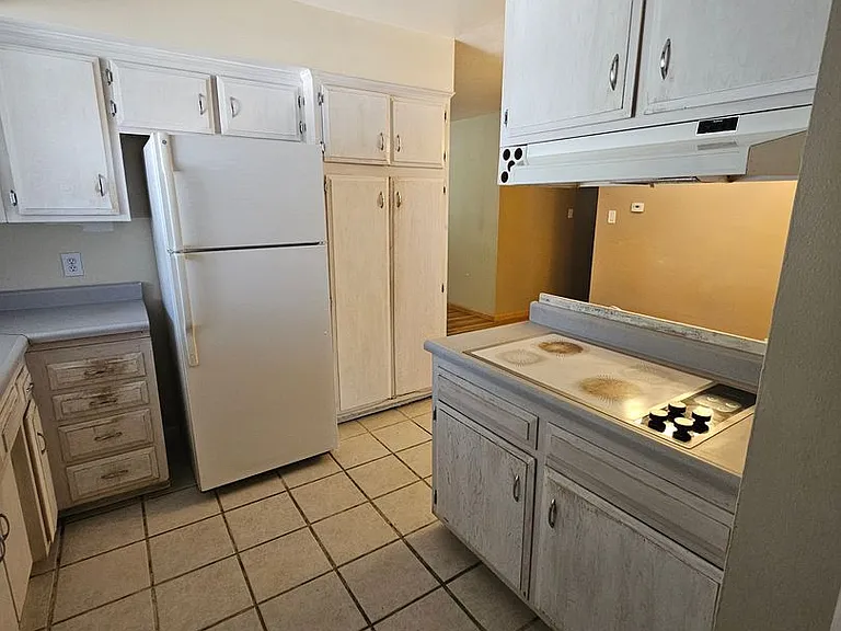 231 Galleron Way — Photo 6