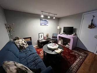 Rented by Salon Realty Corp