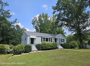 1149 Springhill Rd, Alexander City, AL 35010