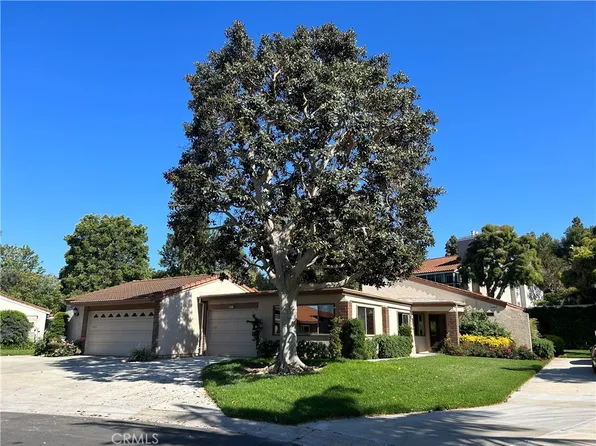 3392 Punta Alta Unit B, Laguna Woods, CA 92637