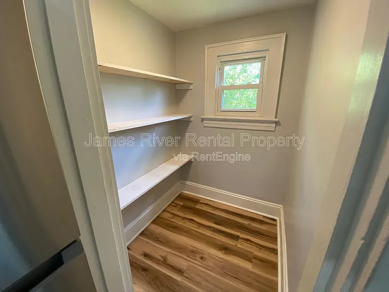 2020 Rose Ln — Photo 16