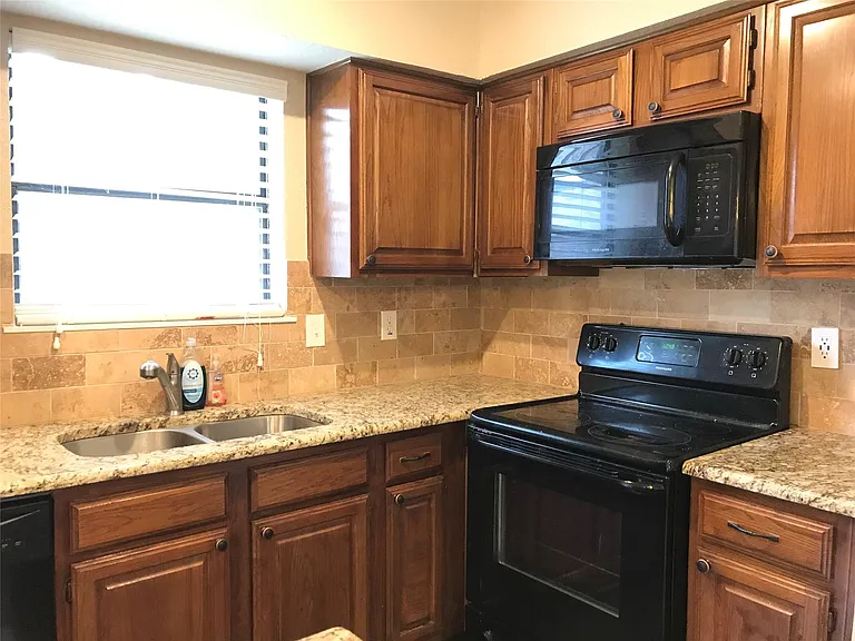 1101 Calico Ln #1420 — Photo 7