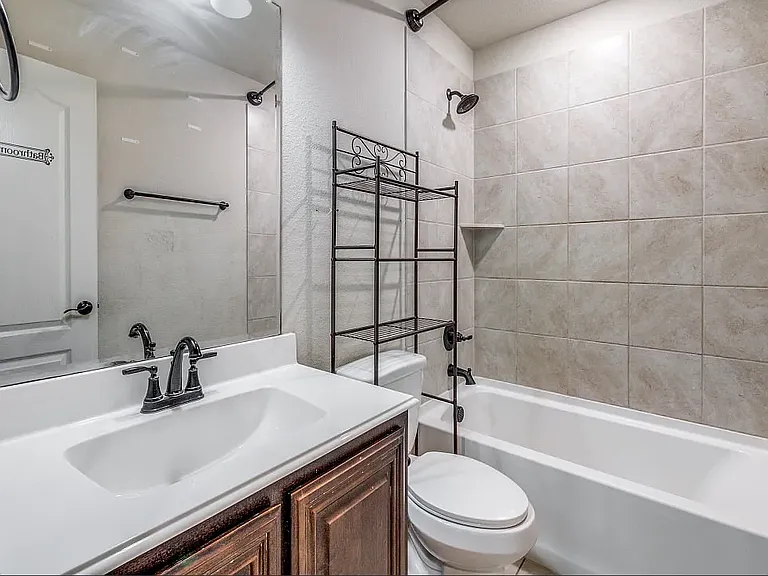 4320 Evening Sun Dr — Photo 18