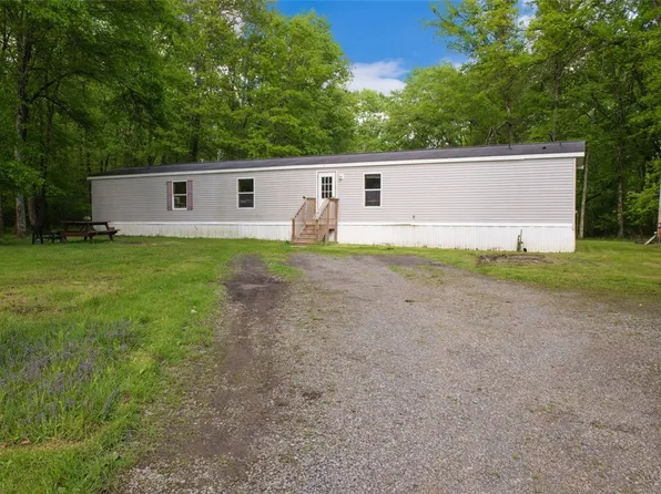 640 Kiester Rd, Slippery Rock, PA 16057