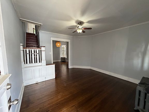 2nd image of 4261 N Franklin St